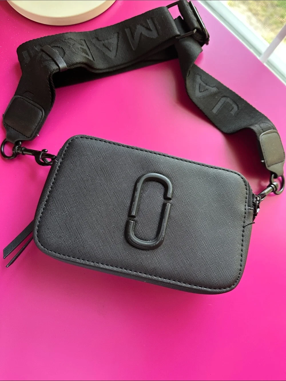 Marc Jacobs Snap Shot Black Leather Compact Double-Zip Camera Crossbody